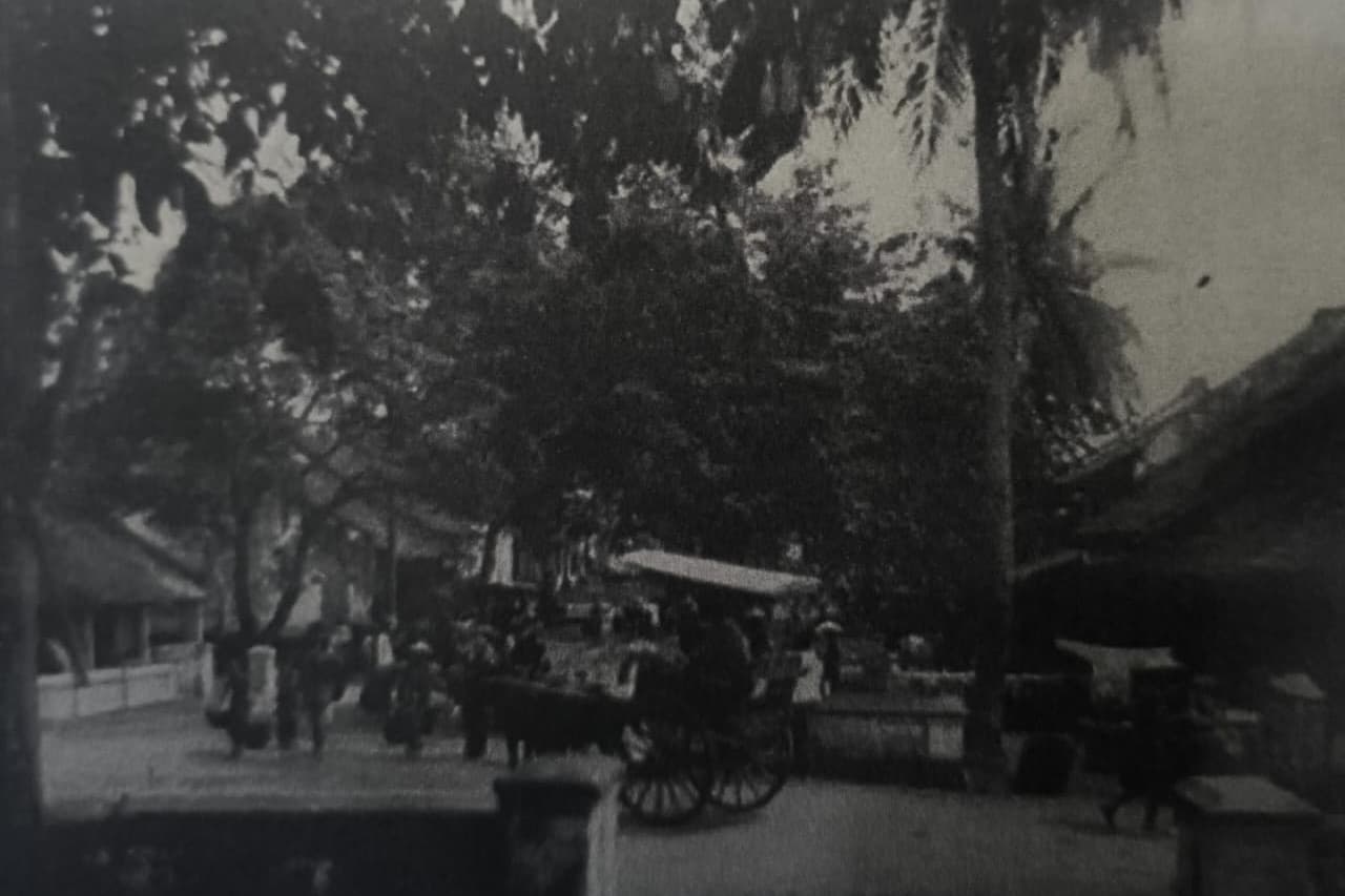Salah Satu Sudut Pasar (Lama) di Serang, Tahun 1890